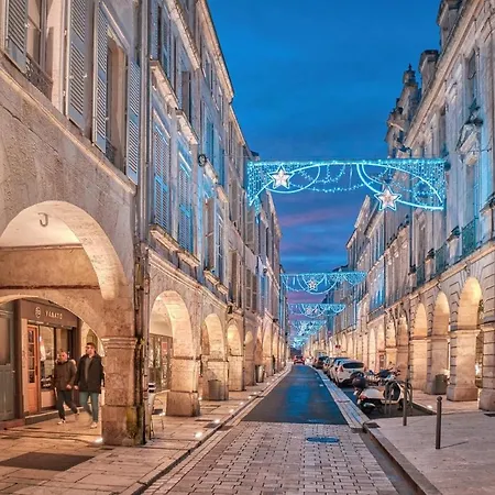 Confort En Mezzanine A 20mn A Pied Du Centre-ville Avec Tv Et Wifi